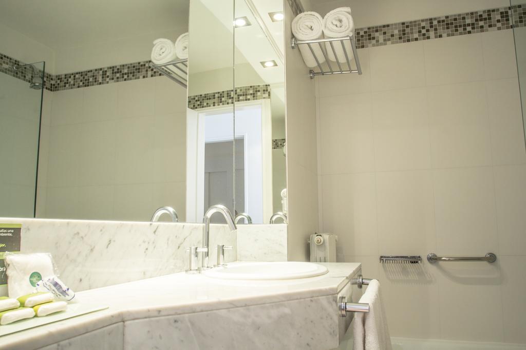 Agua Dulce Hotel Tandil Phòng bức ảnh